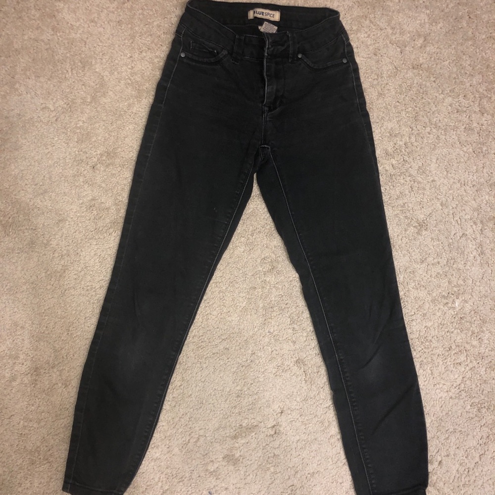 Faded black mid rise jeggngs